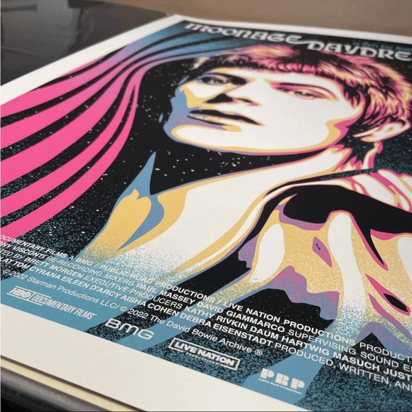David Bowie Poster Obey Moonage Daydream 18x24” Screen Print Shepard Fairey - Picture 6 of 9